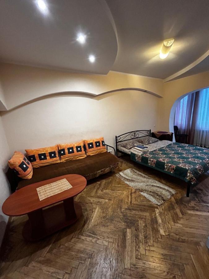 Apartment Near Train Station And Close To City Center Κίεβο Εξωτερικό φωτογραφία